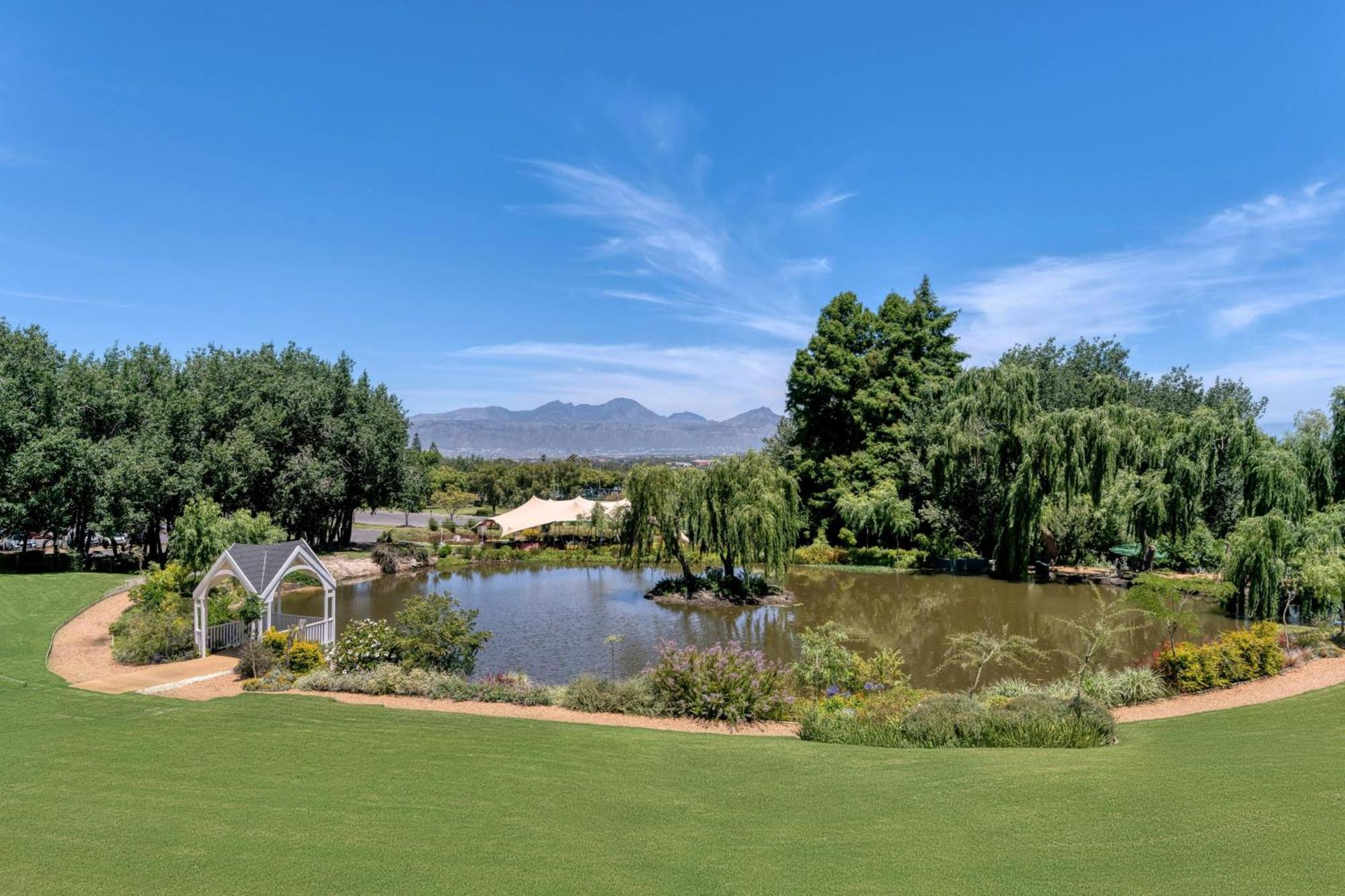 Lord Charles Hotel, Somerset West, A Tribute Portfolio Hotel 外观 照片